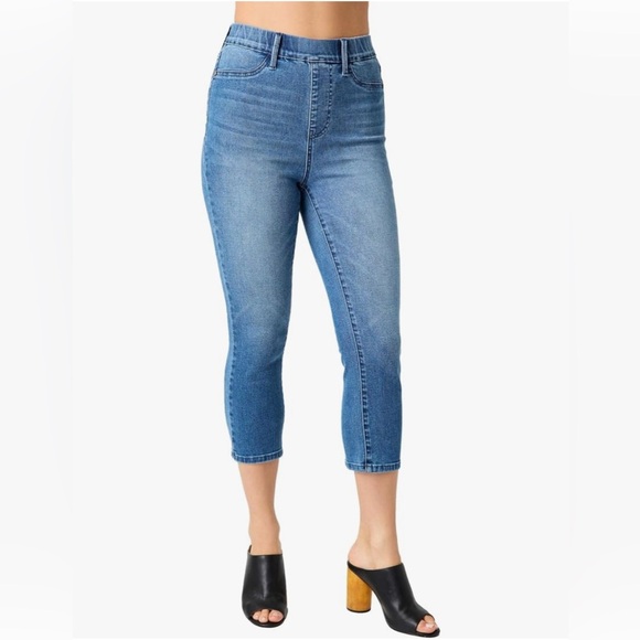 Judy Blue High Waist Cool Denim Pull On Capri - Picture 1 of 5